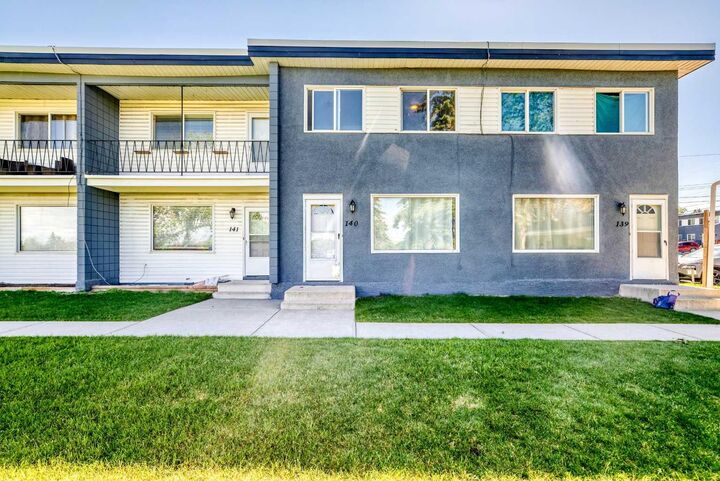 Property Photo:  2211 19 Street NE 140  AB T2E 4Y5 