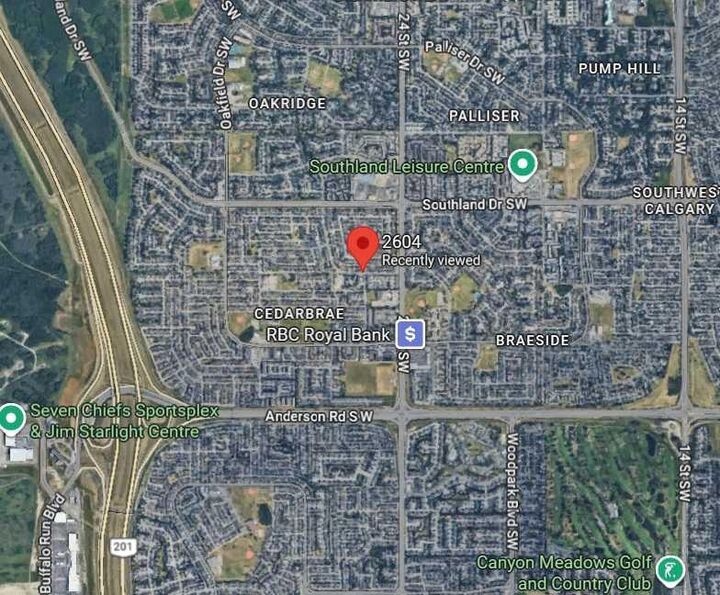 Property Photo:  2604 106 Avenue SW  AB T2W 2J1 