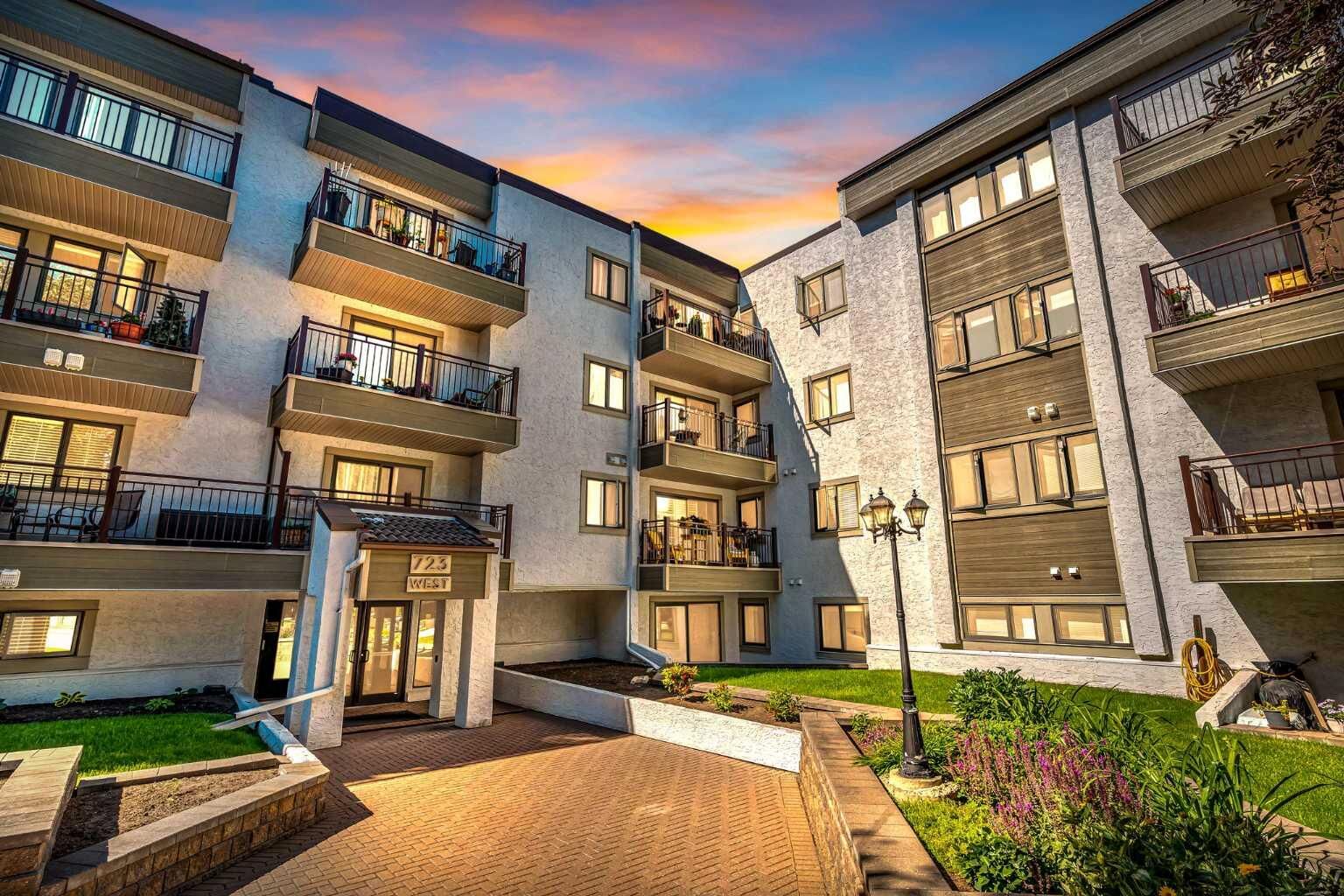 Property Photo: 723 57 Avenue SW 428 AB T2V 4Z3