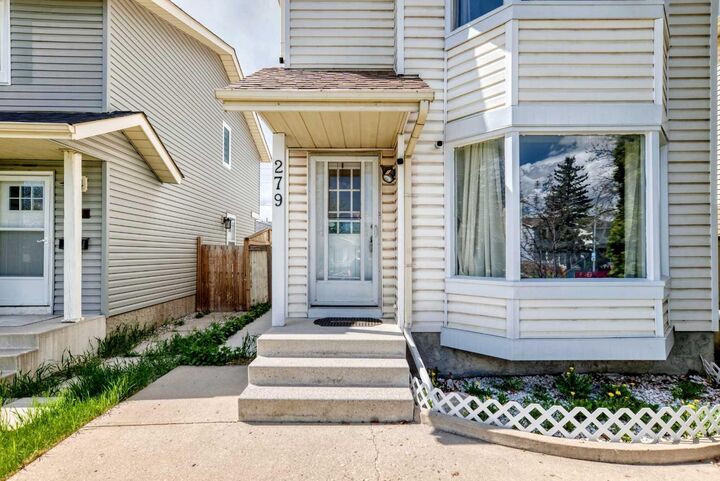 Property Photo:  279 Falton Drive NE  AB T3J 2W8 