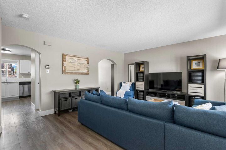 Property Photo: 9 Citadel Point NW AB T3G 5L2