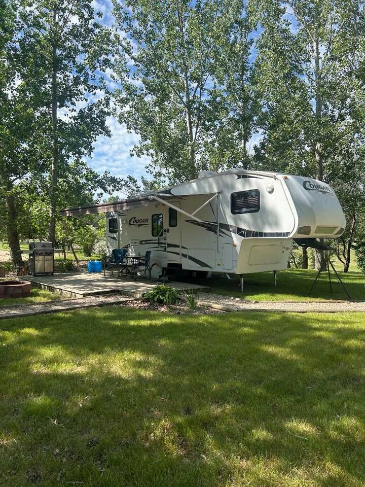 Property Photo:  A1 Forty Mile Park  AB T0K 0X0 