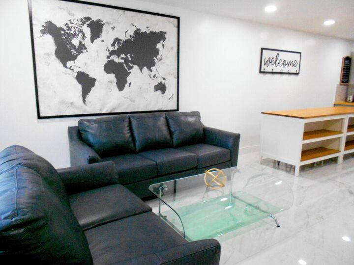 Property Photo: 817 NW 30th Court FL 33311