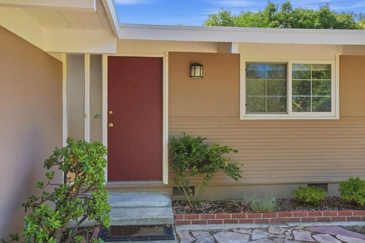 Property Photo: 3778 Corina Way CA 94303