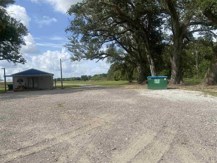 Property Photo:  5103 W Highway 90 W  LA 70668-0275 