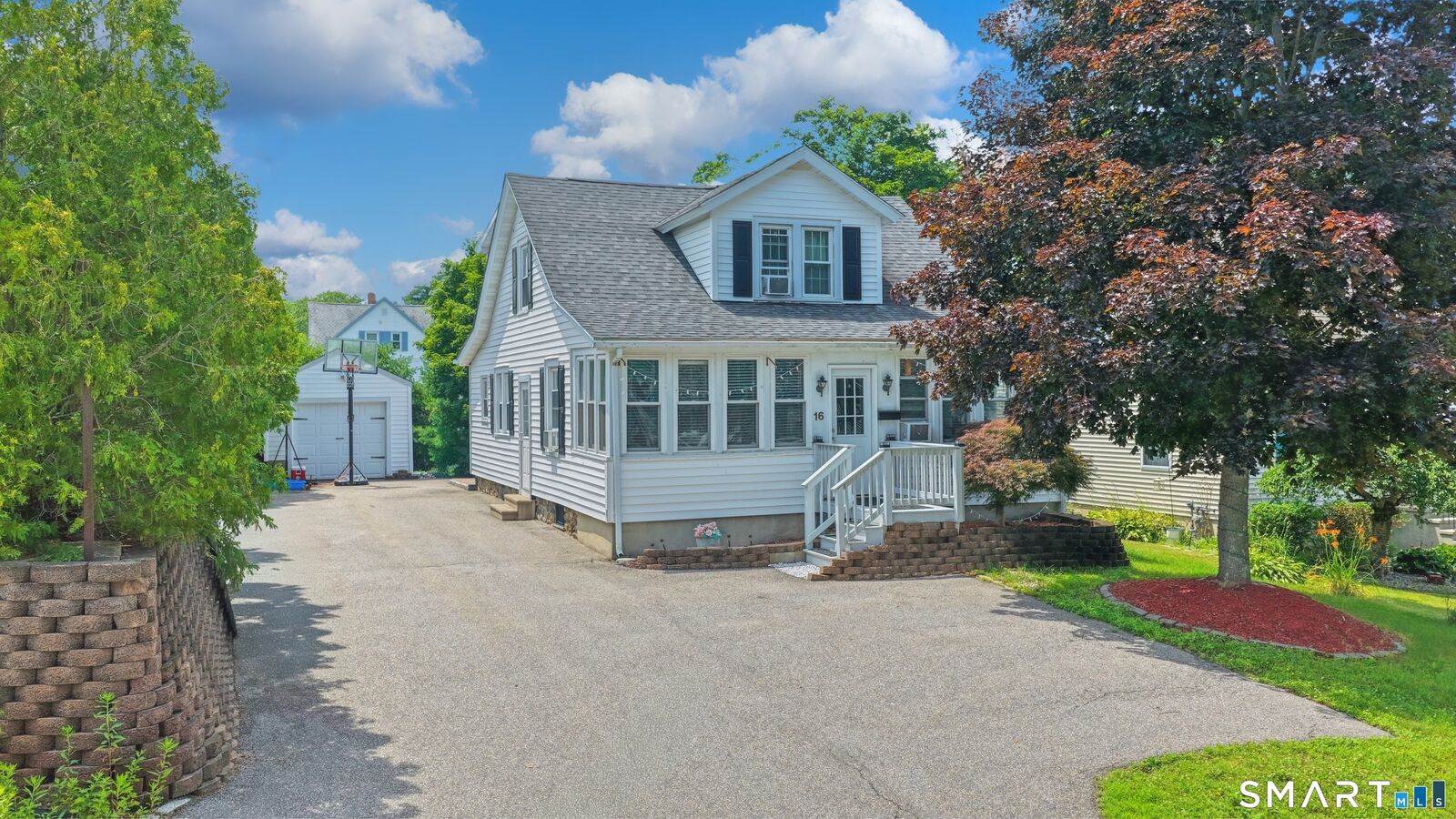 Property Photo:  16 Dewey Avenue  CT 06786 