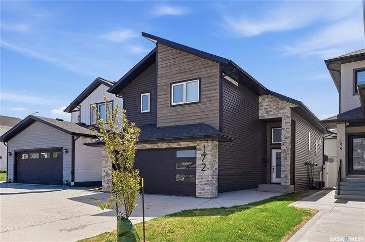 Property Photo:  172 Thakur Street  SK S7W 1C4 