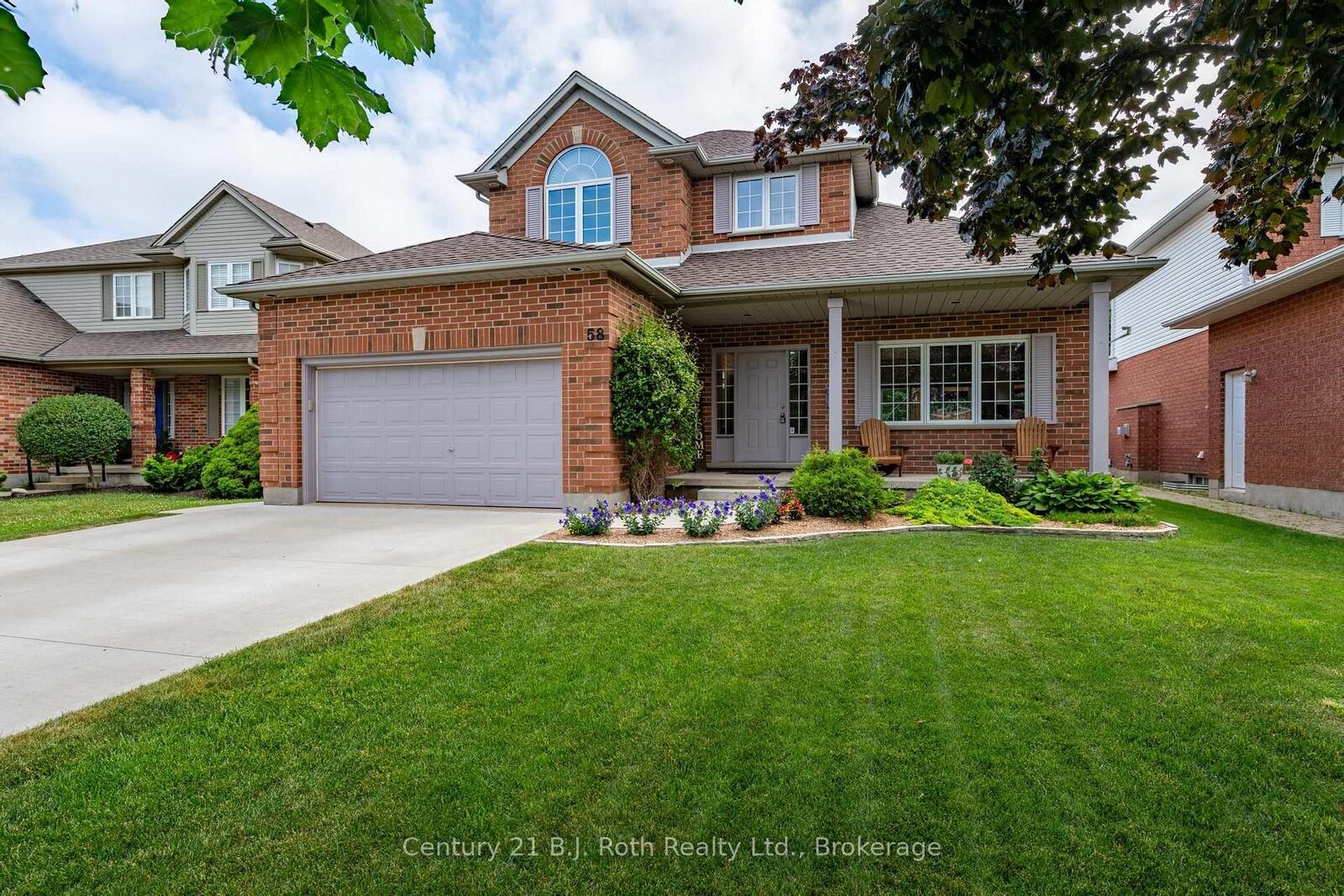 Property Photo: 58 Meredith Drive ON N0M 2A0