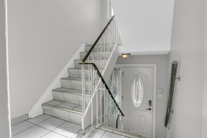 663 Brock Avenue — photo 1