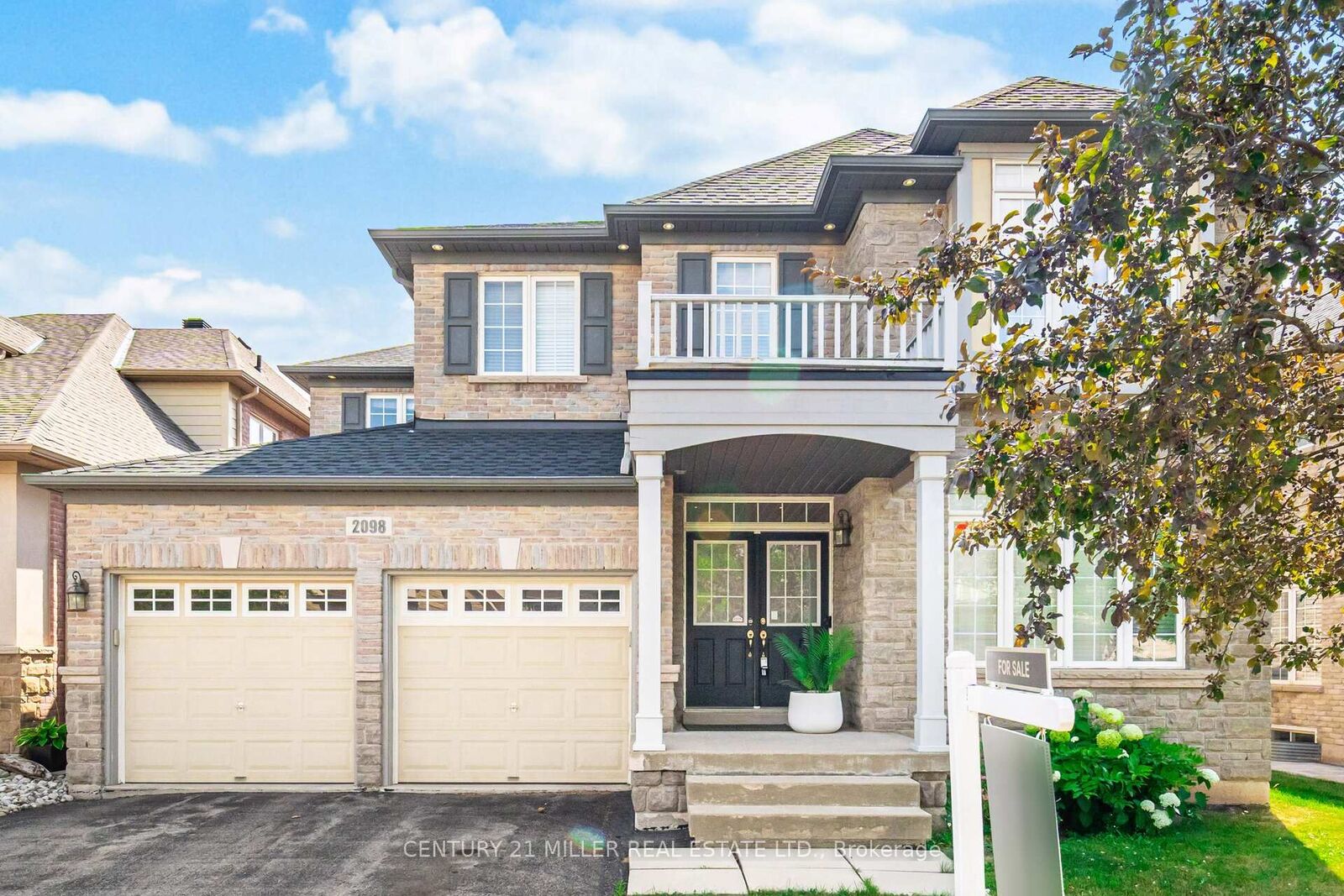 Property Photo:  2098 Wildfel Way  ON L6M 0E2 