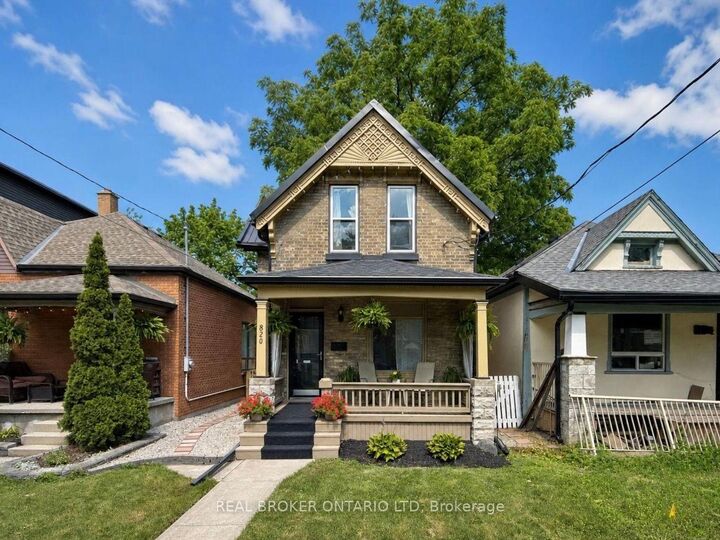 820 Maitland Street — photo 1