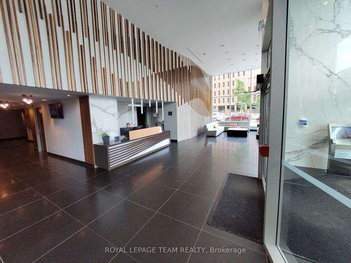 Property Photo: 805 Carling Avenue 2409 ON K1S 5W9