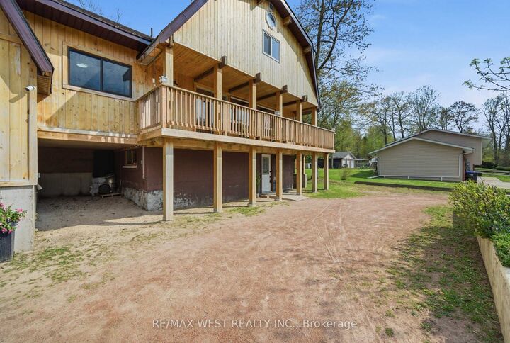 Property Photo: 61 Antigua Drive ON L9Z 2S3