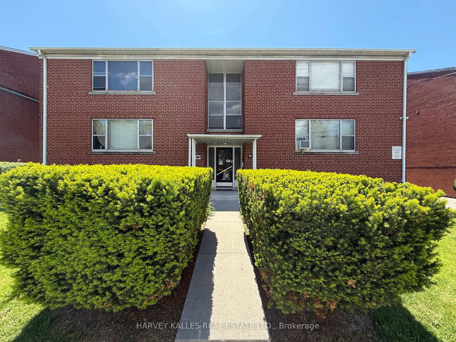 Property Photo: 88 Trethewey Drive 4 ON M6M 4B4