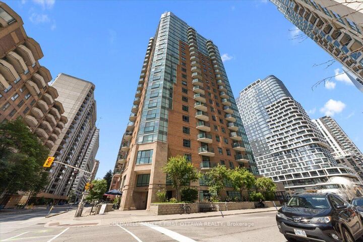 445 Laurier Avenue W 1401 — photo 1