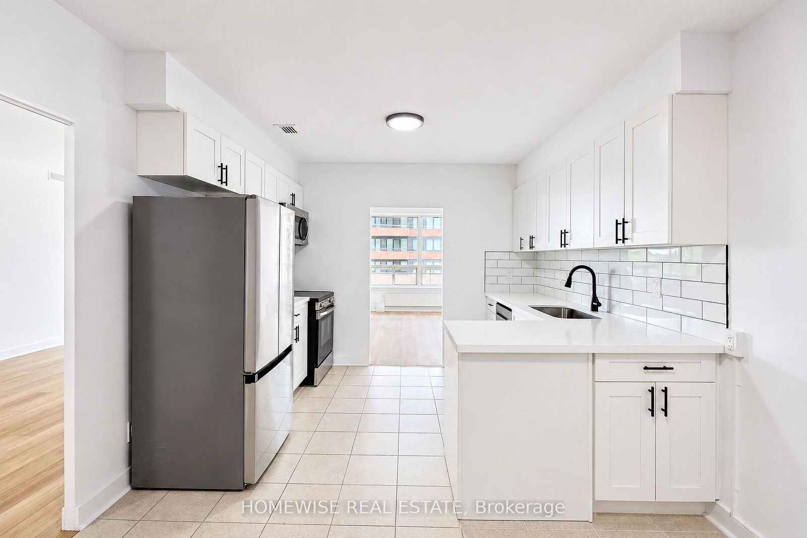 Property Photo: 2500 Bathurst Street 307 ON M6B 2Y8