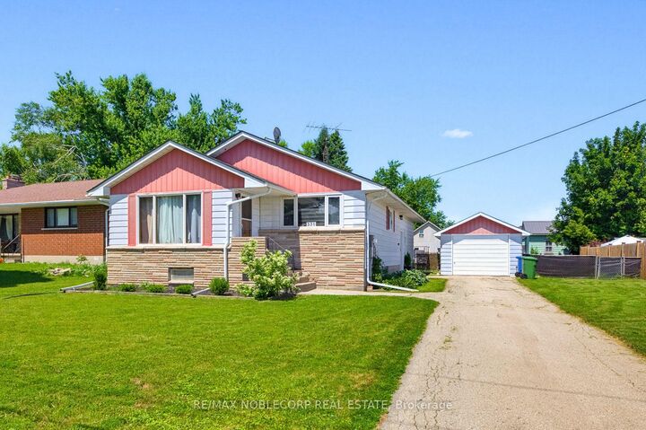 Property Photo:  331 Victoria Street W  ON N0C 1B0 
