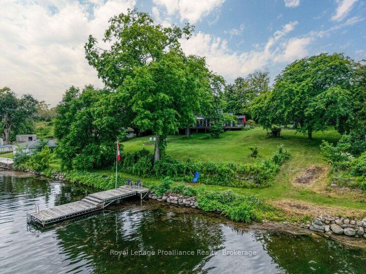 8477 Shearer Point Road — photo 1
