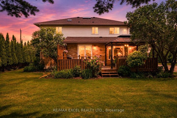 Property Photo: 1032 Sunset Drive ON N0B 2M0