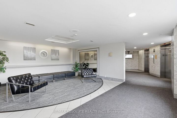 Property Photo: 915 Elmsmere Road 1010 ON K1J 8H8