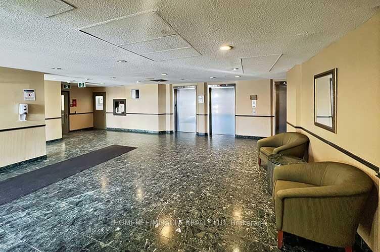 Property Photo:  4185 Shipp Drive 119  ON L4Z 2Y8 