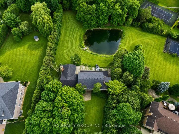 Property Photo: 16 Bernadotte Drive ON L6C 1E1