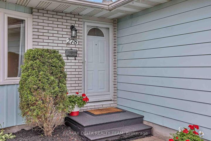 Property Photo: 278 Gleneagles Avenue ON K1E 1L8