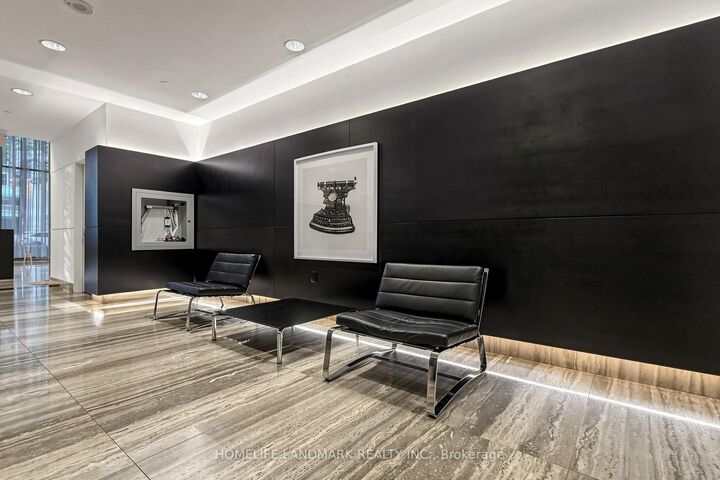 Property Photo: 110 Charles Street E Th03 ON M4Y 1T5