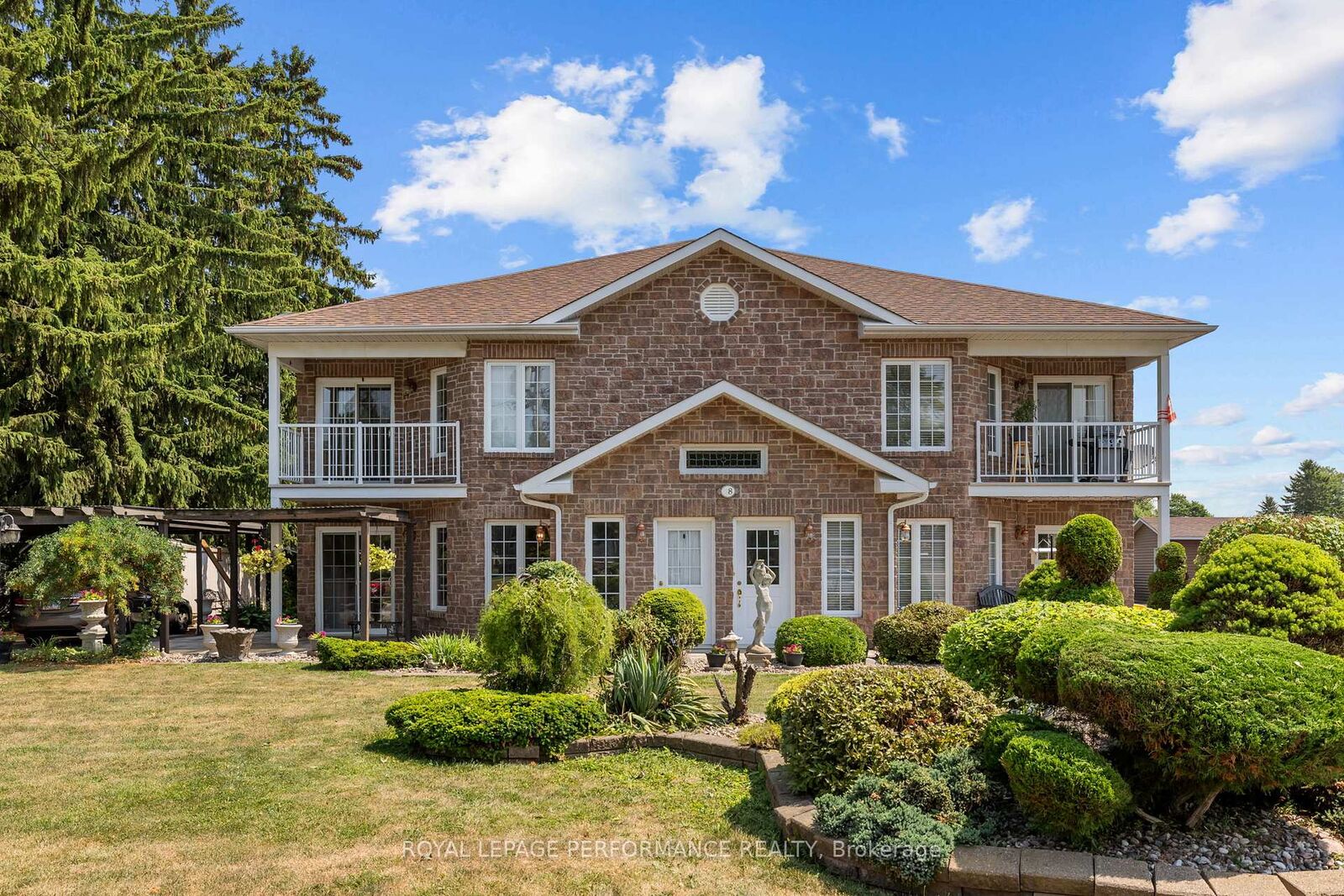 Property Photo: 28 Queen Street ON K0A 1R0