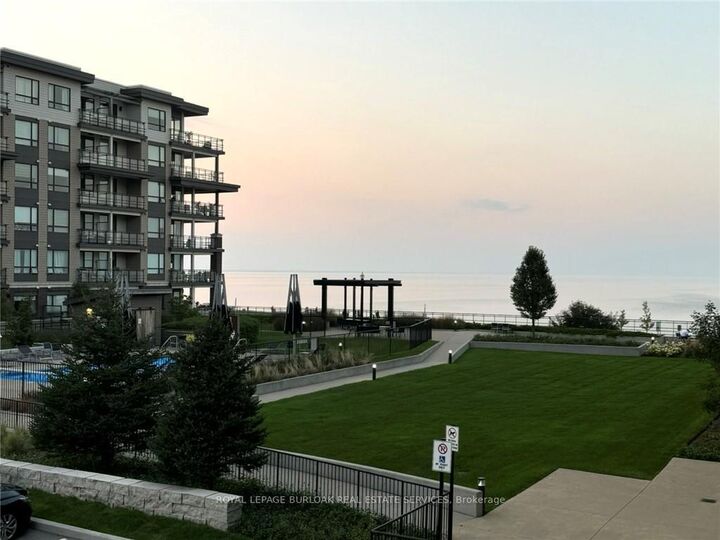 Property Photo: 10 Esplanade Lane 215 ON L3M 0H1