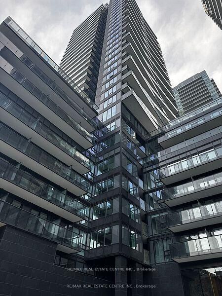 Property Photo:  117 Broadway Avenue 306  ON M4P 1V3 