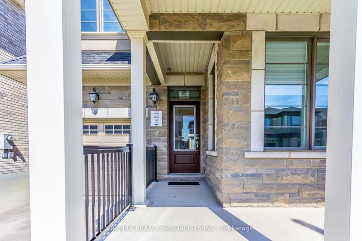 Property Photo: 1183 Stacey Crescent ON L9T 6J2