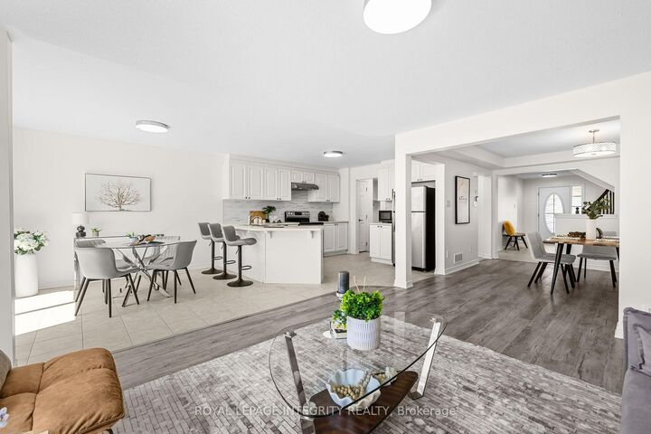 Property Photo:  1002 Laburnum Walk  ON K2V 0N4 