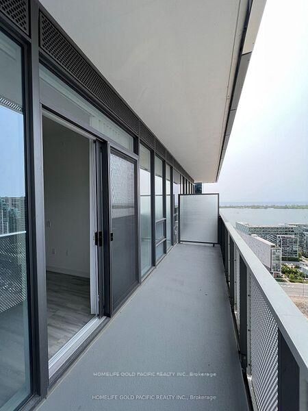 Property Photo:  55 Cooper Street 3212  ON M5E 0G1 