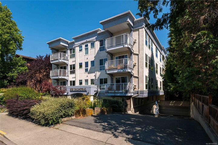 1028 Balmoral Rd #302 — photo 1