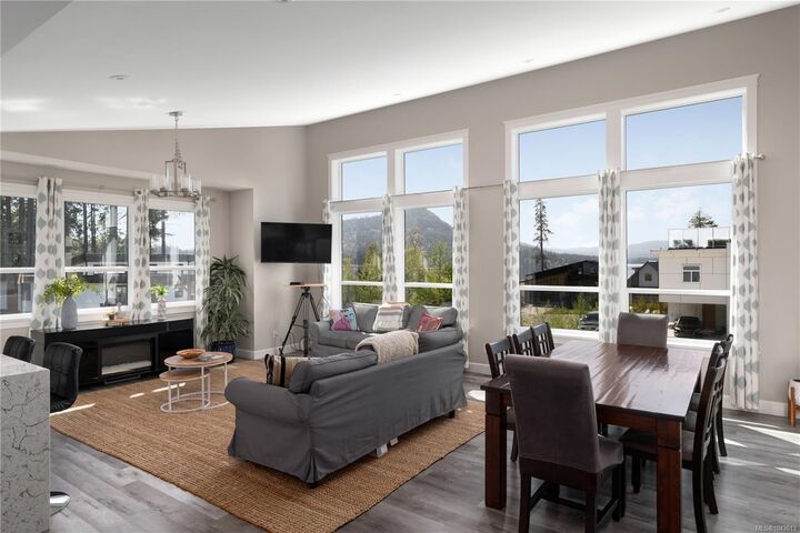 Property Photo: 2639 Katy's Cres BC V0R 2W0