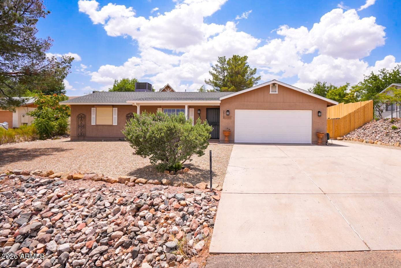 Property Photo: 2512 S Rio Verde Drive AZ 86326