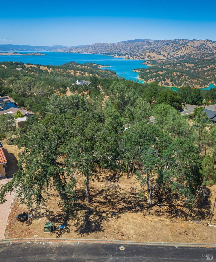 Property Photo: 1009 Westridge Drive CA 94558