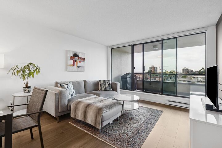 Property Photo: 4160 Albert Street 503 BC V5C 6K2
