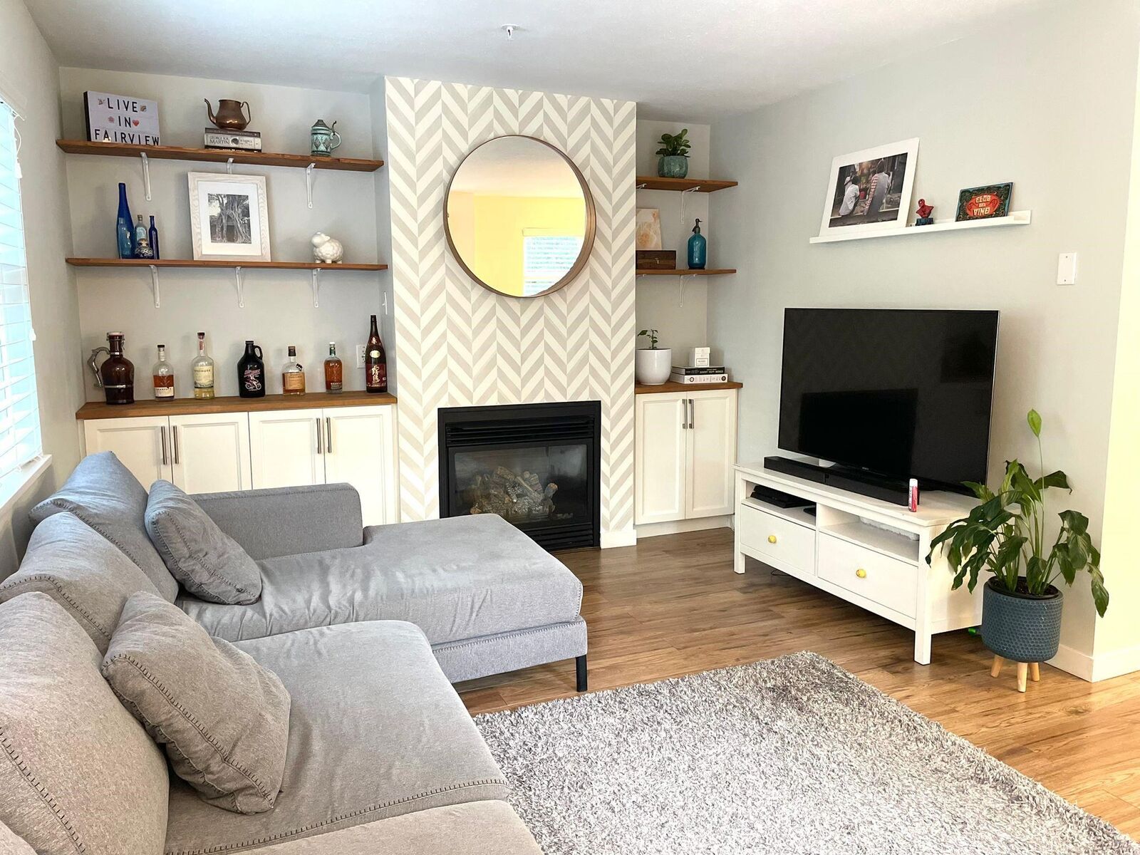 Property Photo: 3008 Willow Street 102 BC V5Z 3P3