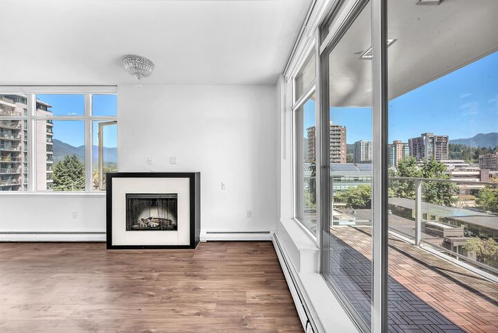 Property Photo:  158 W 13th Street 802  BC V7M 0A7 