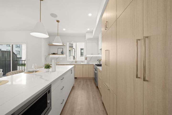Property Photo: 16358 90 Avenue 75 BC V4N 1A1