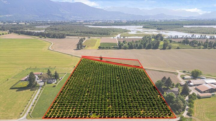 Property Photo: 4602 Hunt Road BC V0M 1A3