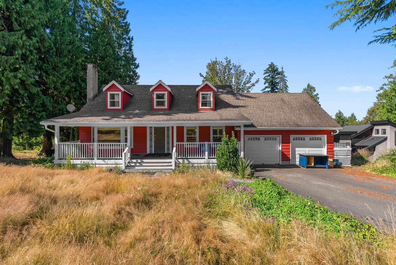 Property Photo: 17311 Hillview Place BC V3Z 0C3