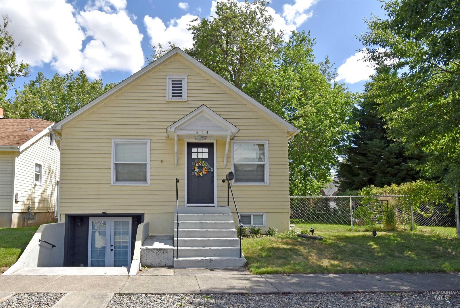 Property Photo:  414 3rd Avenue  ID 83501 
