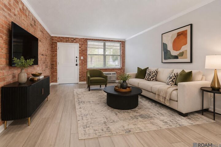 Property Photo: 3101 Highland #123 LA 70802