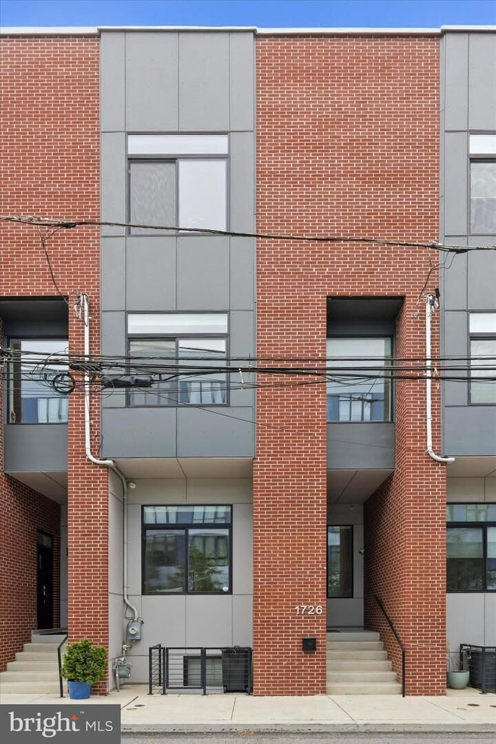 Property Photo: 1726 N Hope Street PA 19122
