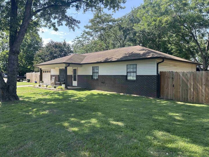 Property Photo: 2 Blossom Lane AR 72058