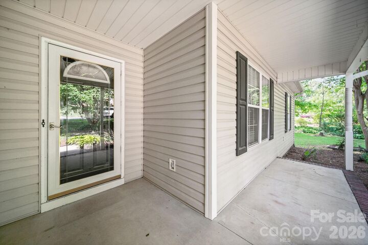 Property Photo:  126 Fritzvon Drive  NC 28124 