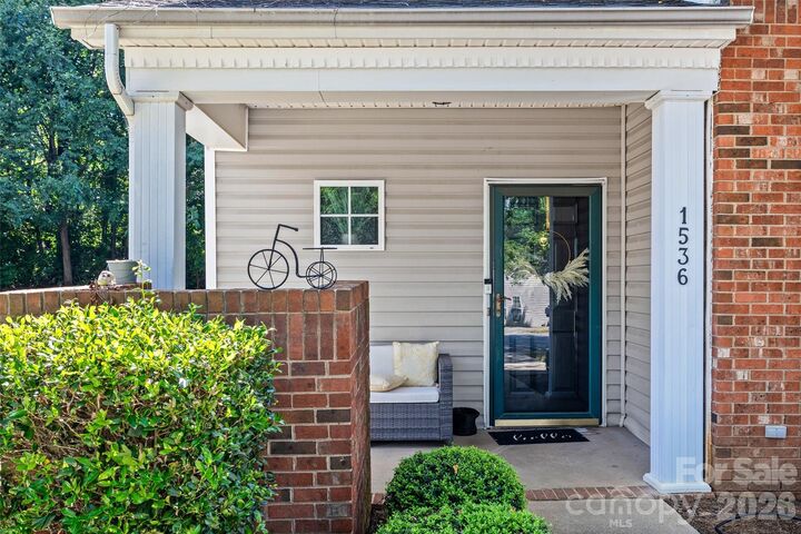 Property Photo: 1536 Anthem Court NC 28205